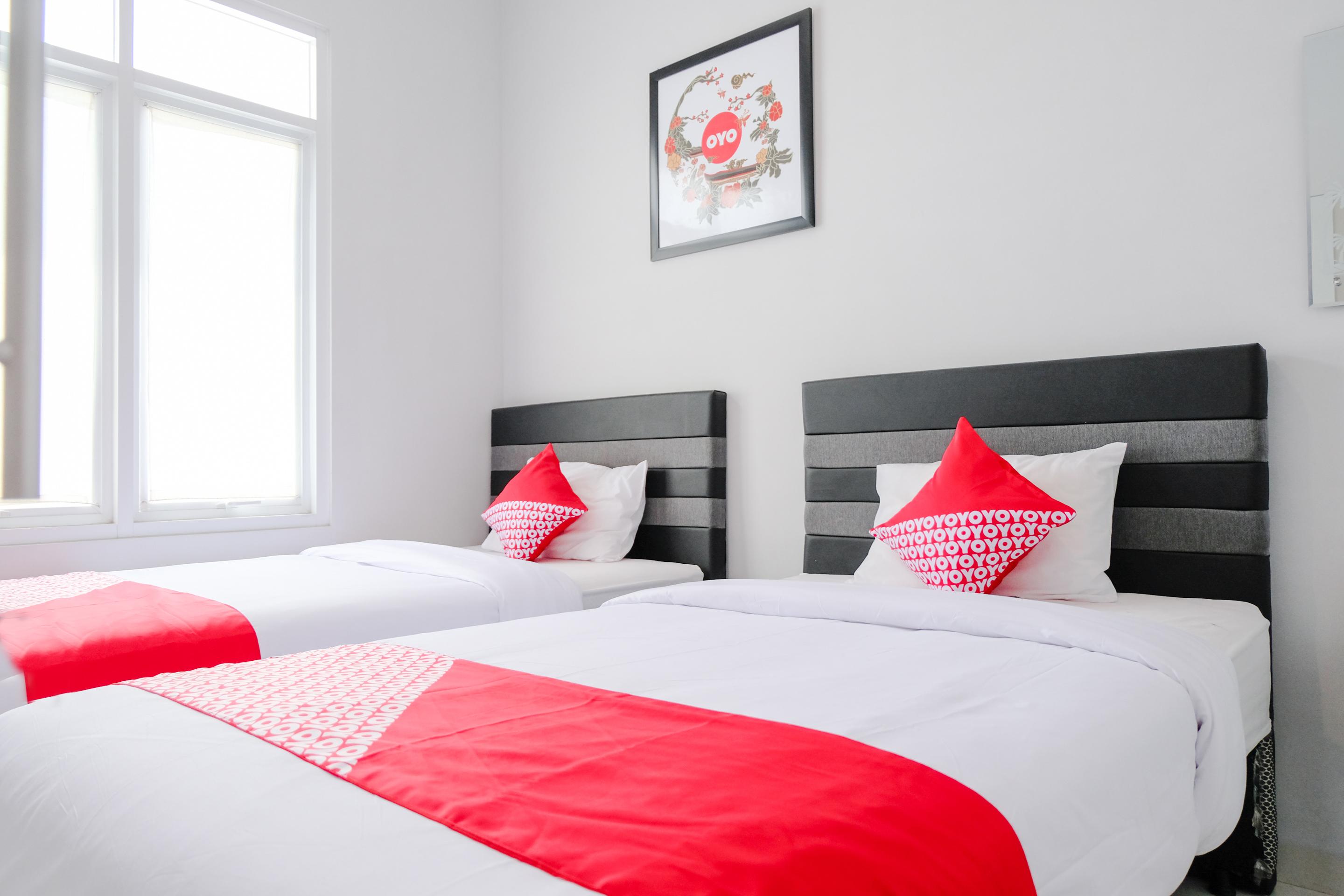 Super Oyo 995 Alice'S Homestay Syariah Jembel Exterior foto